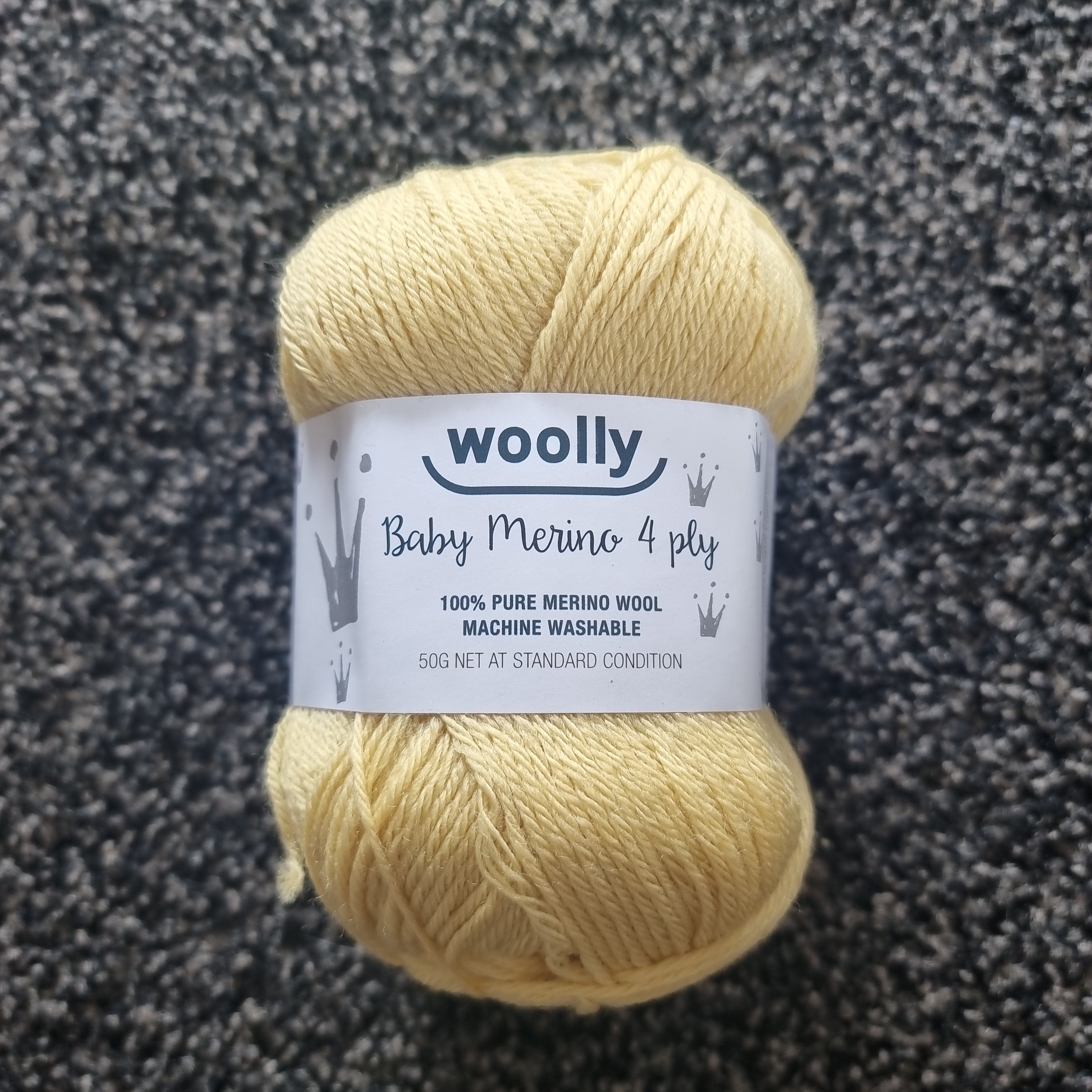 Woolly 4ply Baby Merino 220 * Wheat