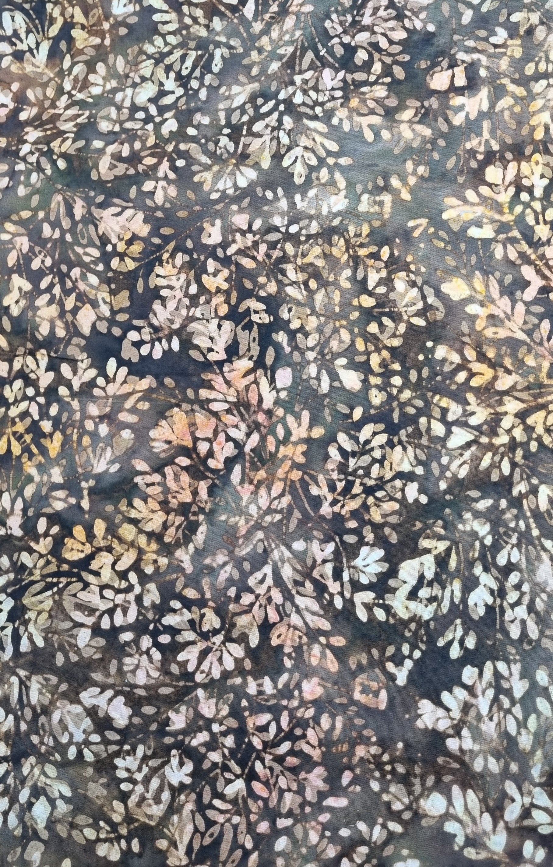 brown sm Leaves Batik