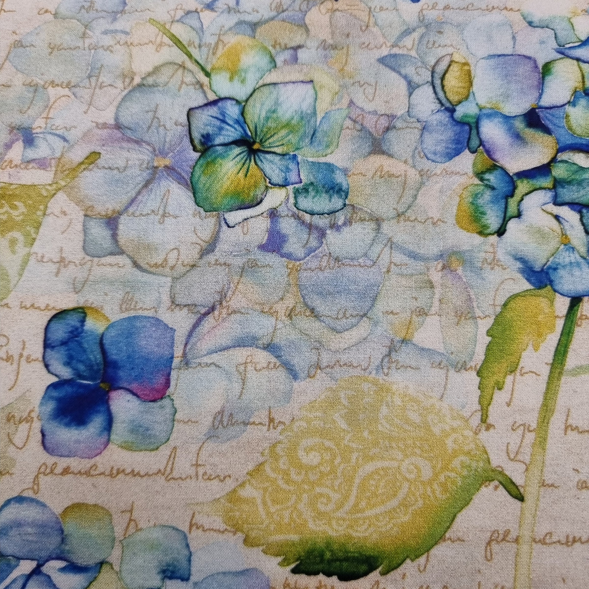 Hydrangea Script – Aroha Quilts