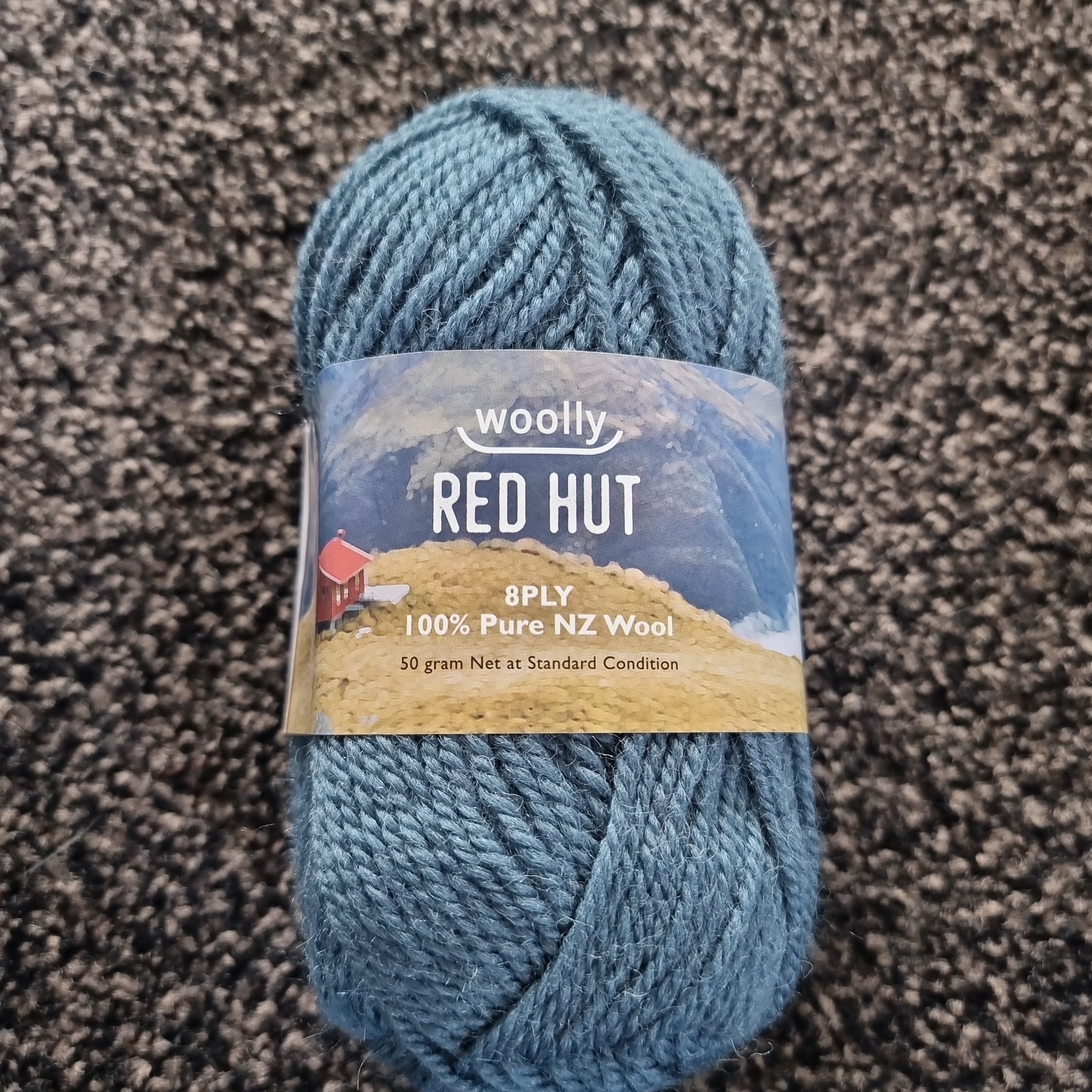 Red Hut 8ply Wool 35 * Air Force