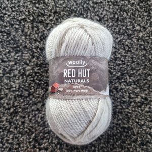 Red Hut Naturals 8ply Wool 101 Oatmeal