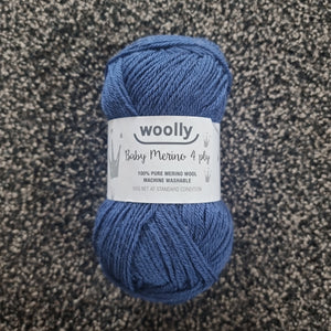 Woolly 4ply Baby Merino 216* Light Navy